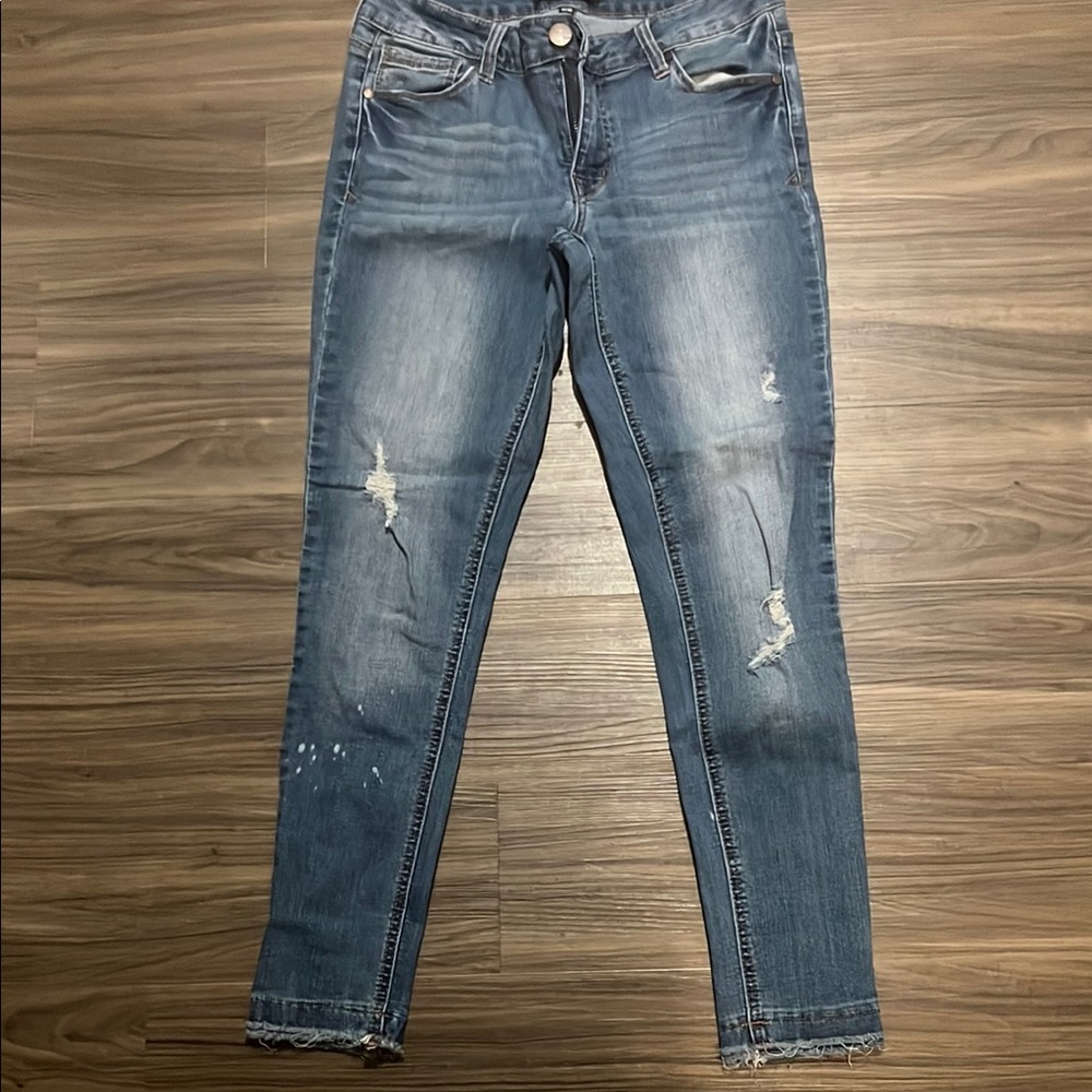 Women's Distressed Blue Jeans